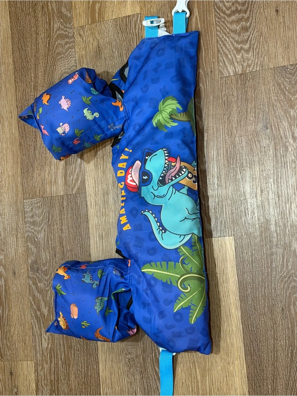 Target bright blue